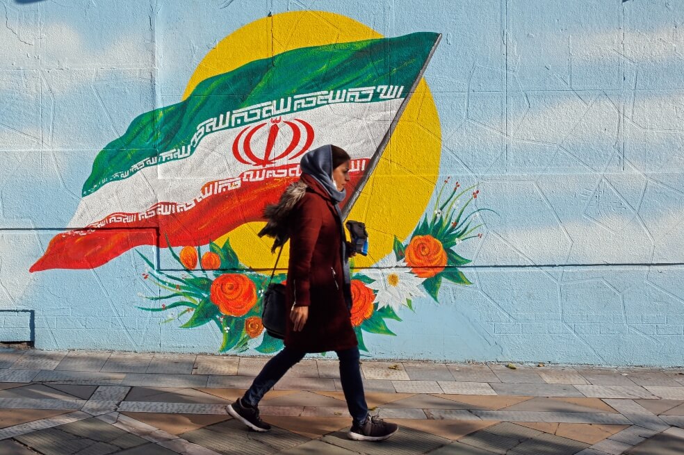 Internet vuelve parcialmente a Irán tras su bloqueo por las protestas