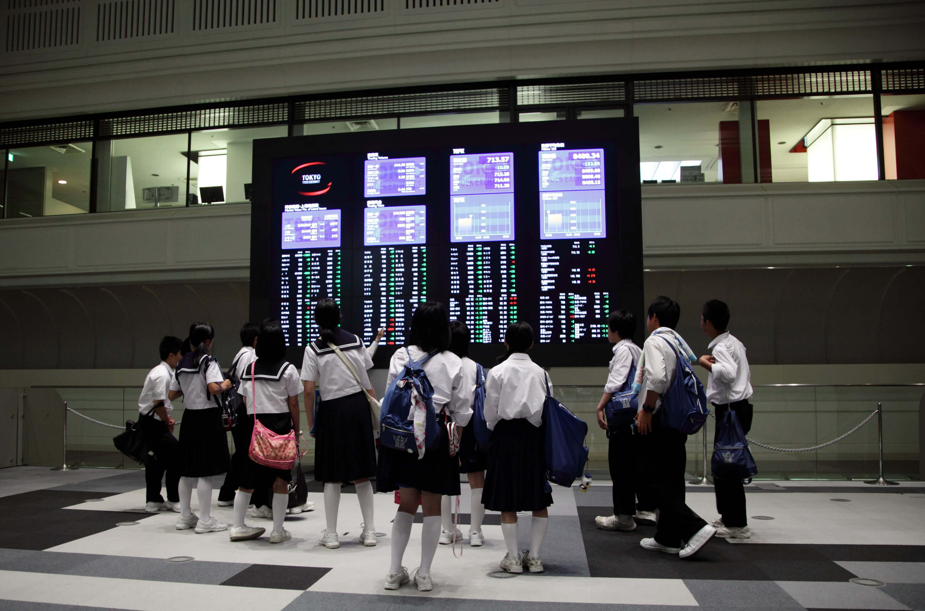 Deuda de estudiantes en EE.UU. provoca pensamientos suicidas