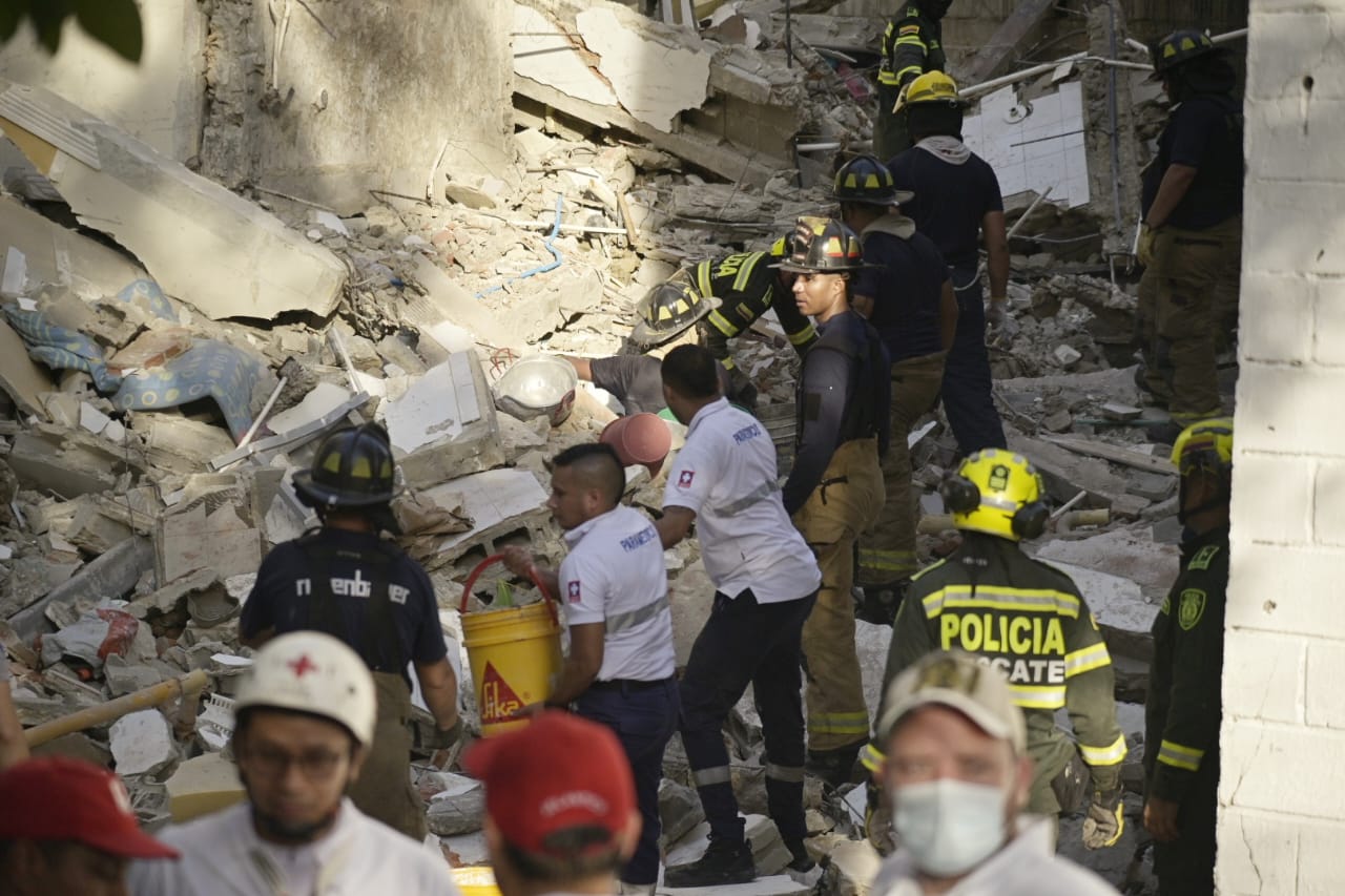 Colapso de edificio en Barranquilla: murió una adulta mayor