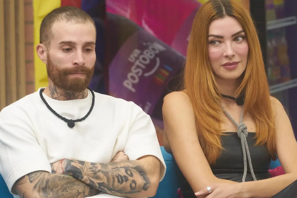 Peluche enfureció con Norma. La celó con cantante de Pasabordo: “a mí me respetas”