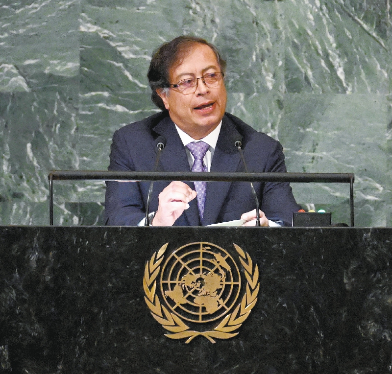Análisis de Rodrigo Pardo: Gustavo Petro, solitario