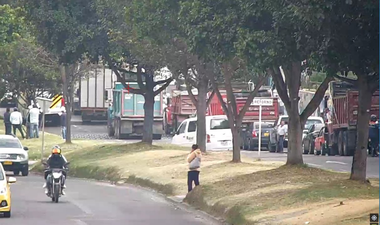 A la hora, autoridades de tránsito reportan bloqueos en el sector de Meissen, en Ciudad Bolívar, en la vía a La Calera y en la calle 171 con carrera séptima, en Usaquén.