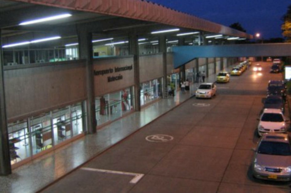 Instalan sistema de aterrizaje en aeropuerto de Pereira