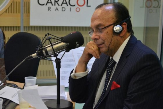“Fatal la forma como Caracol Radio manejó la salida de Gardeazábal”: Hernán Peláez