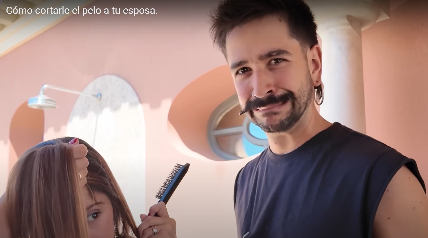Camilo le cortó el pelo a Evaluna. Así quedó: “Es la peor idea que ha tenido”