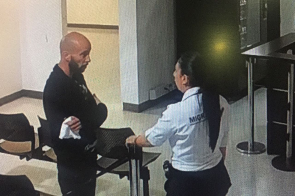 Otro caso de «¿Usted no sabe quién soy yo?» termina con expulsión del país de un israelí