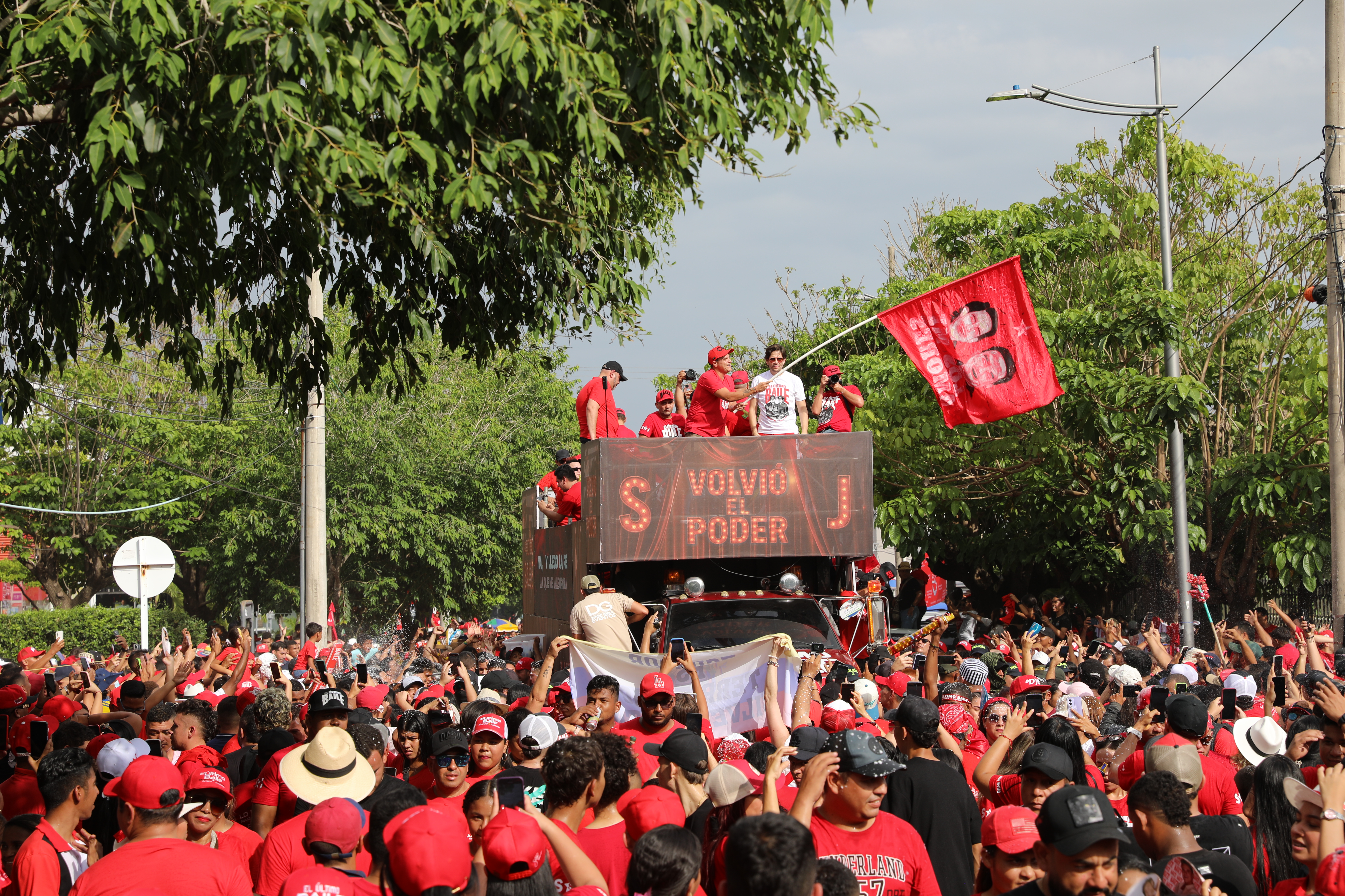 Silvestre Dangond Caravana del album "El ultimo baile" del Festival Silvestrista