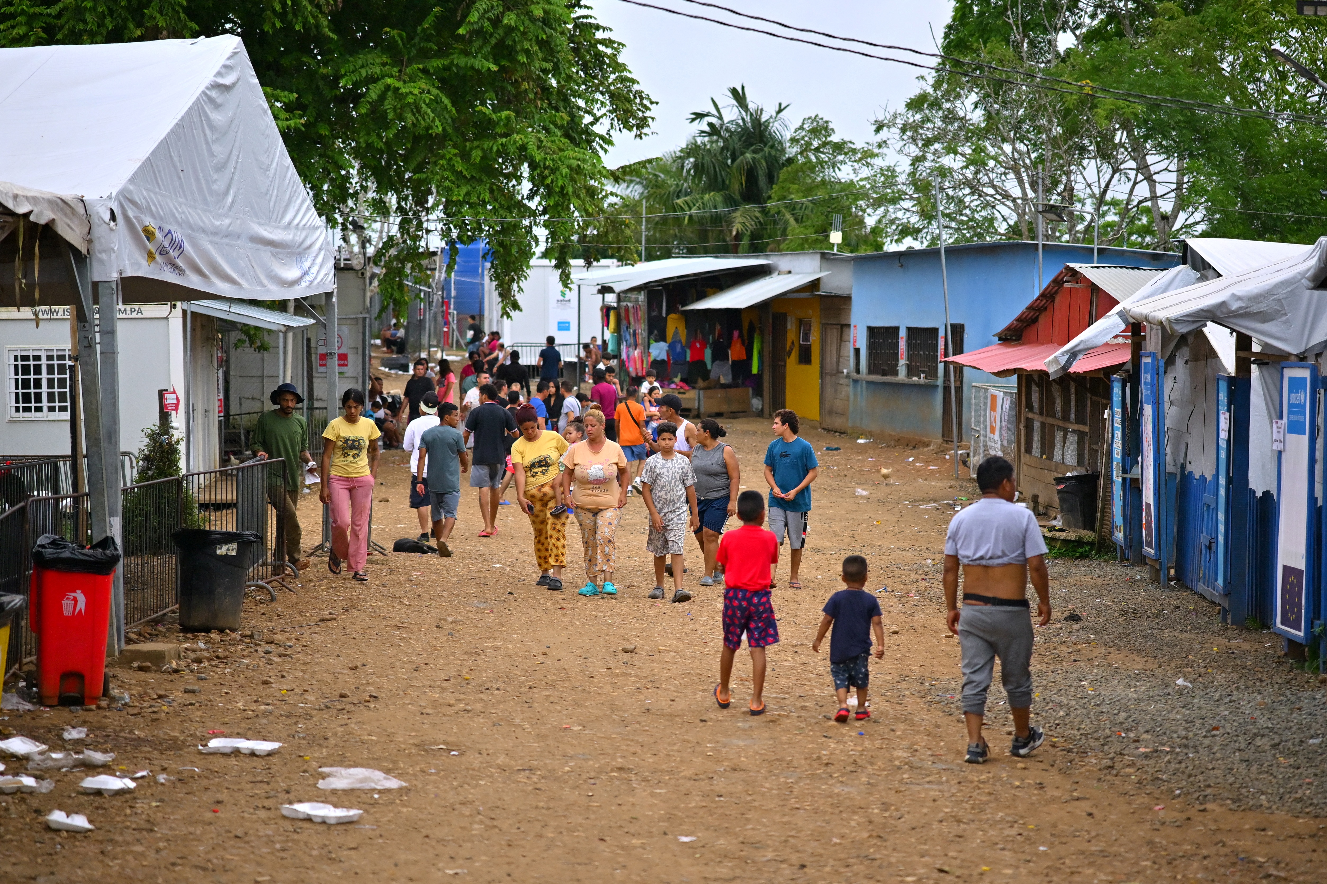 Migrantes atrapados en el limbo: Panamá es la nueva barrera en el retorno al sur