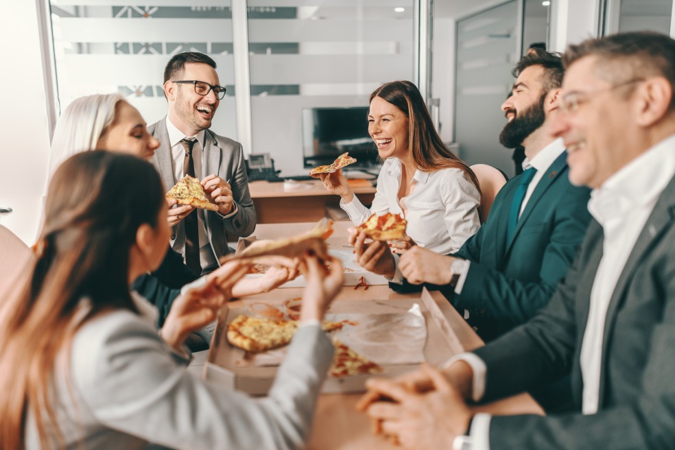 ¿El tiempo del almuerzo hace parte de la jornada de trabajo?