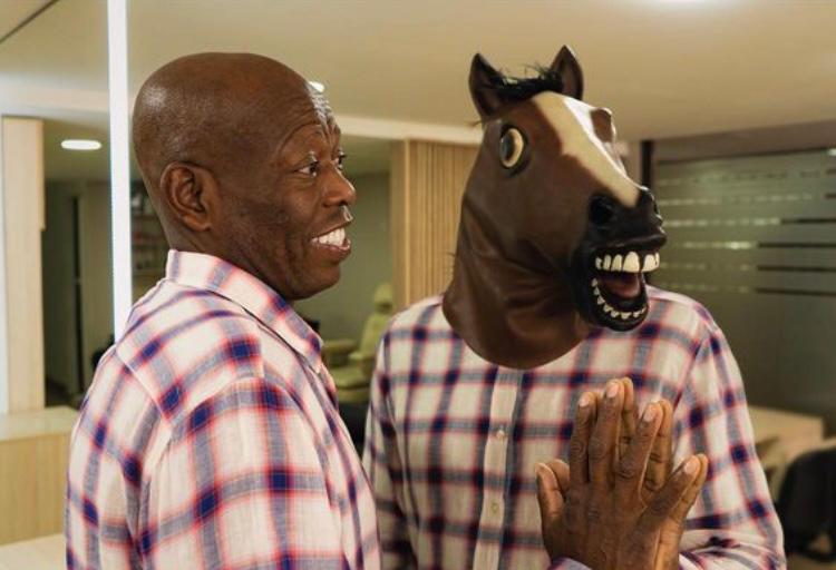 “Tino” Asprilla promociona la cabalgata más grande del mundo y causa polémica
