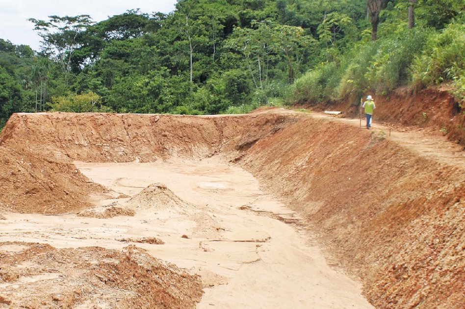 El basurero que trasnocha a los indígenas