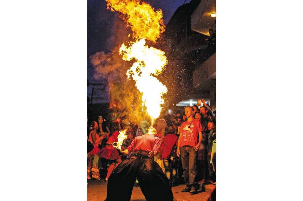 El Gesto Noble: obras de teatro para el pueblo