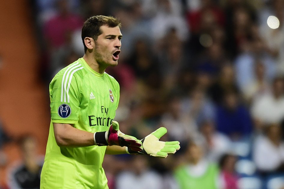 Real Madrid entregó un reconocimiento a Iker Casillas