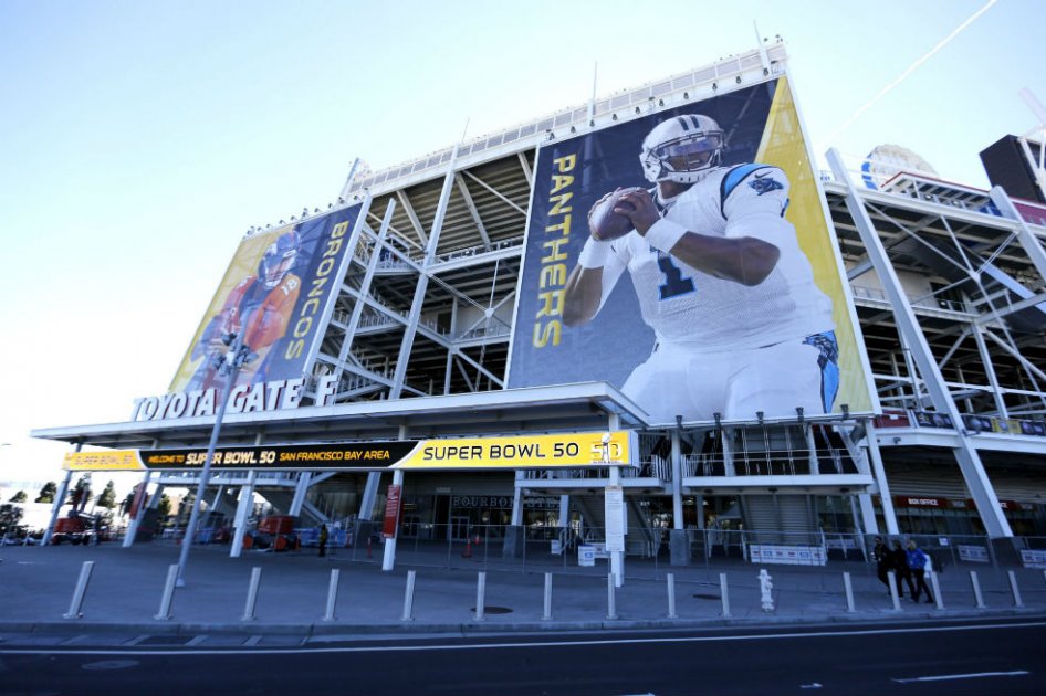Para la edición número 50 del Super Bowl y el juego entre AFC Champion Denver Broncos y NFC Champion Carolina Panthers en el estadio Levi's en Santa Clara. Foto: AFP