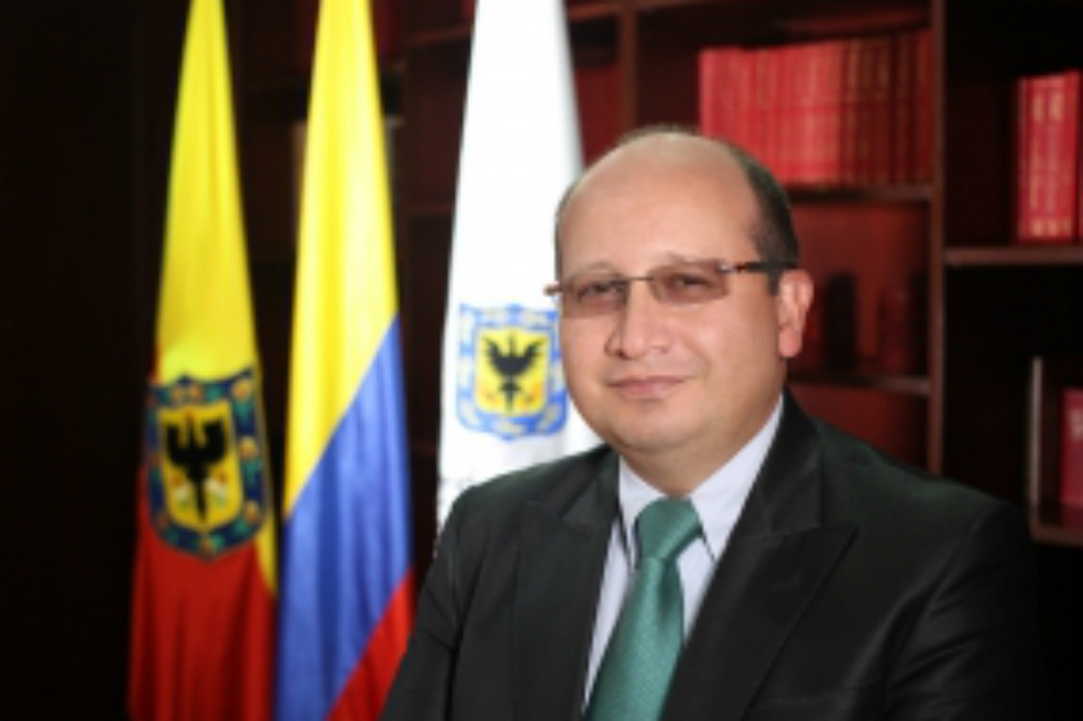 En la mira personero auxiliar de Bogotá por calificar de «animales» a los periodistas