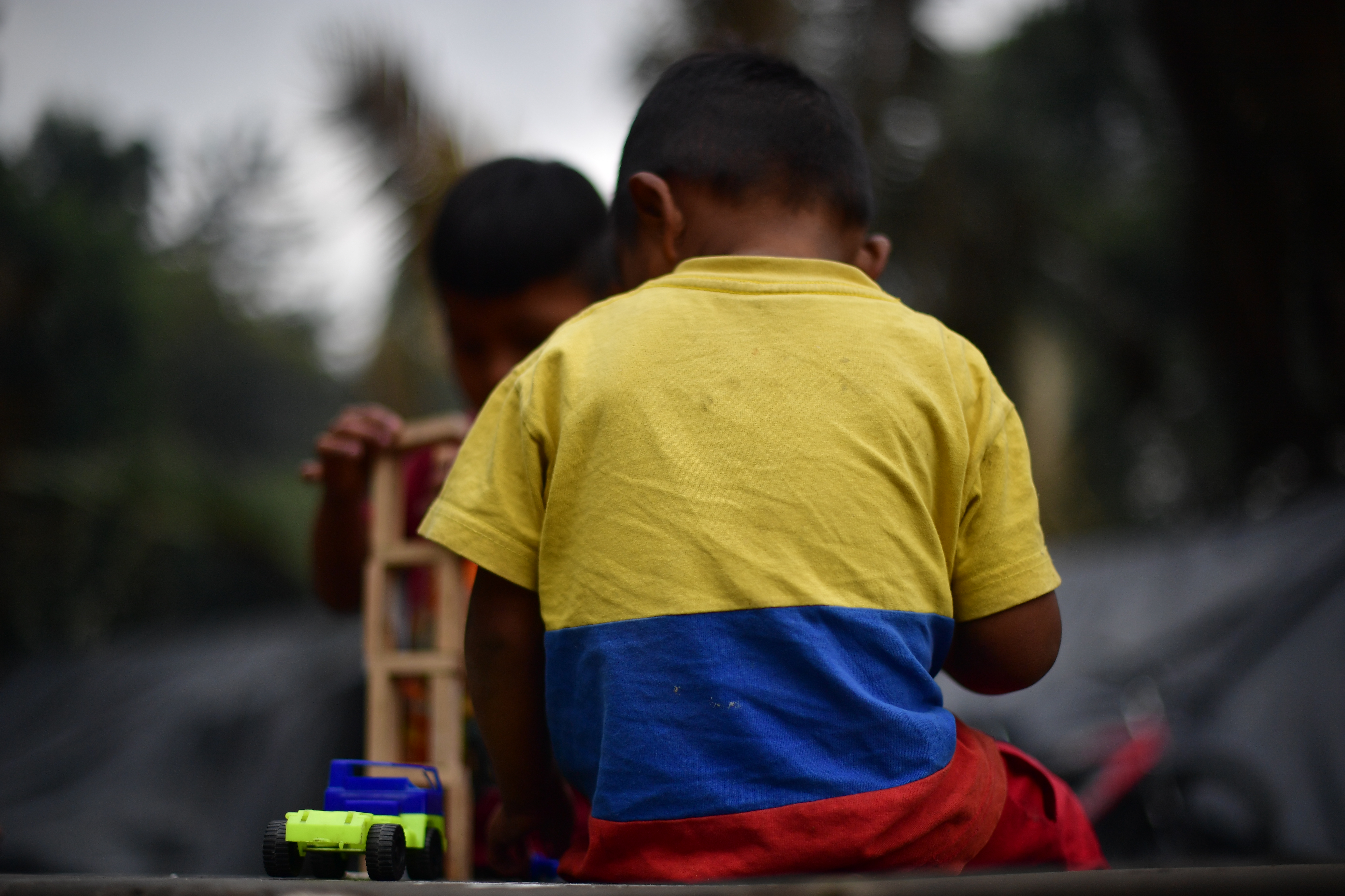 Pese a muchas promesas, Colombia le falla a la niñez