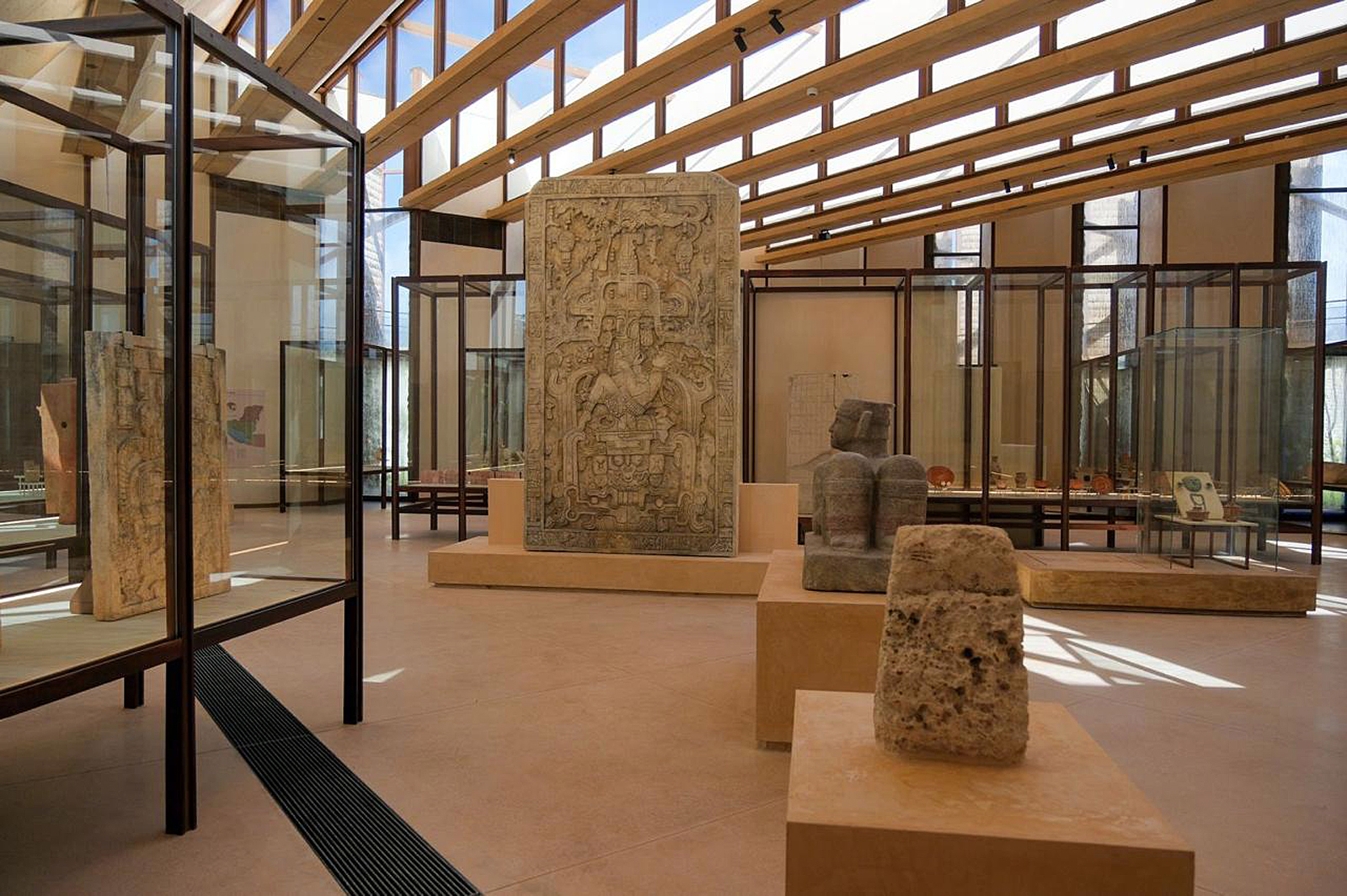 López Obrador destacó el cuidado de la  arqueología y la naturaleza desde Tulum
