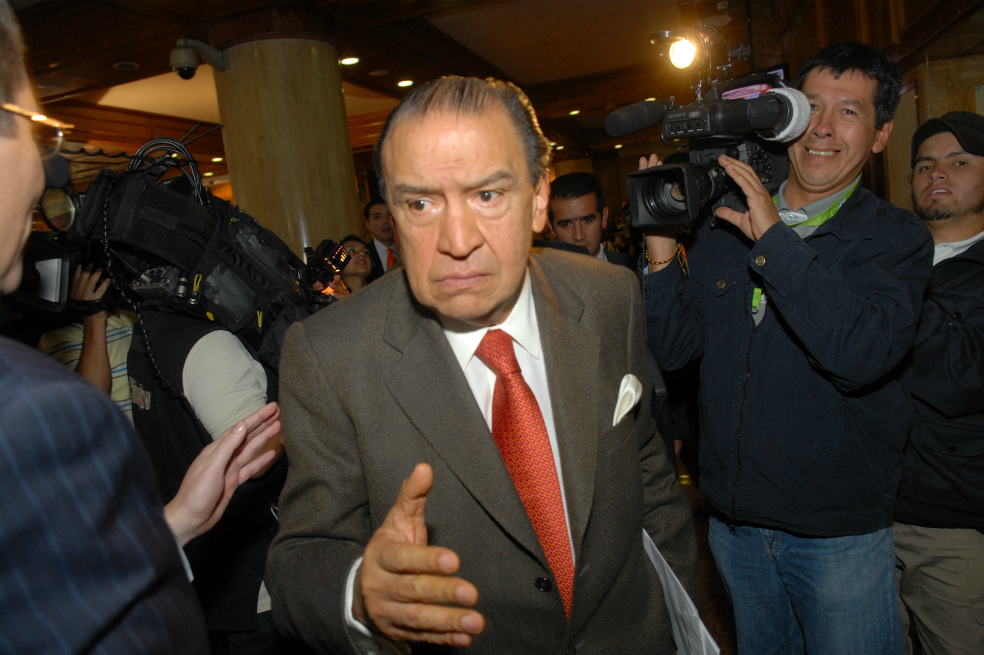 Defensoría del Pueblo también pide investigar y sancionar a Gabriel Camargo