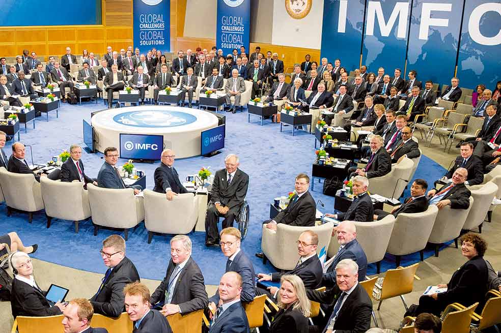 Los asistentes a las reuniones de primavera del Banco Mundial en  Washington, Estados Unidos. / EFE
