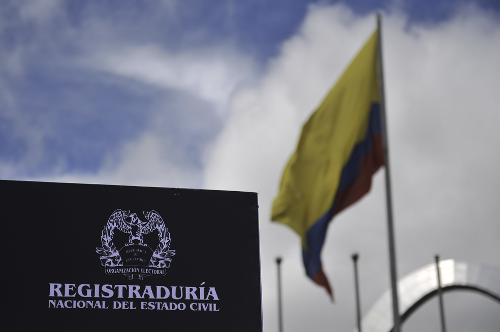 Así votaron los candidatos, así votó Colombia