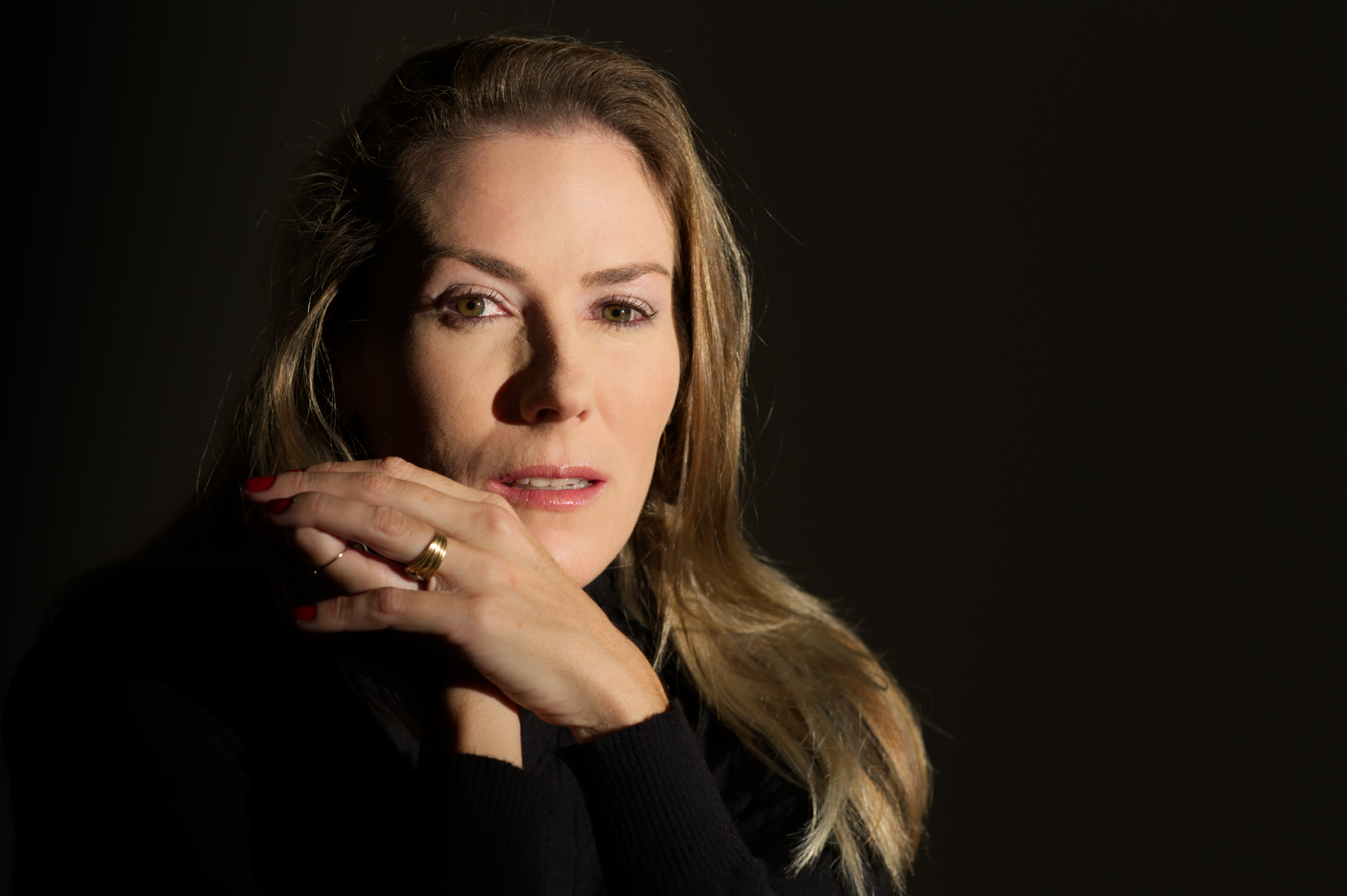 Sara Jaramillo es autora del libro “Como maté a mi padre”, publicado por las editoriales Angosta y Lumen en España. / Alejandro Velásquez Vásquez