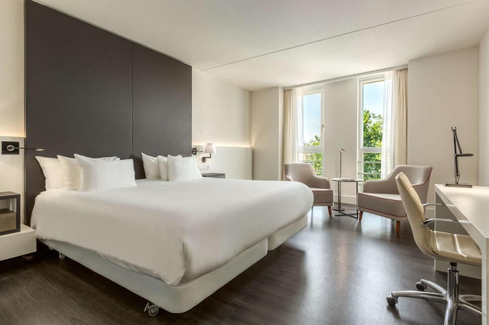 Grandes cadenas de hoteles siguen redefiniendo la experiencia del cliente