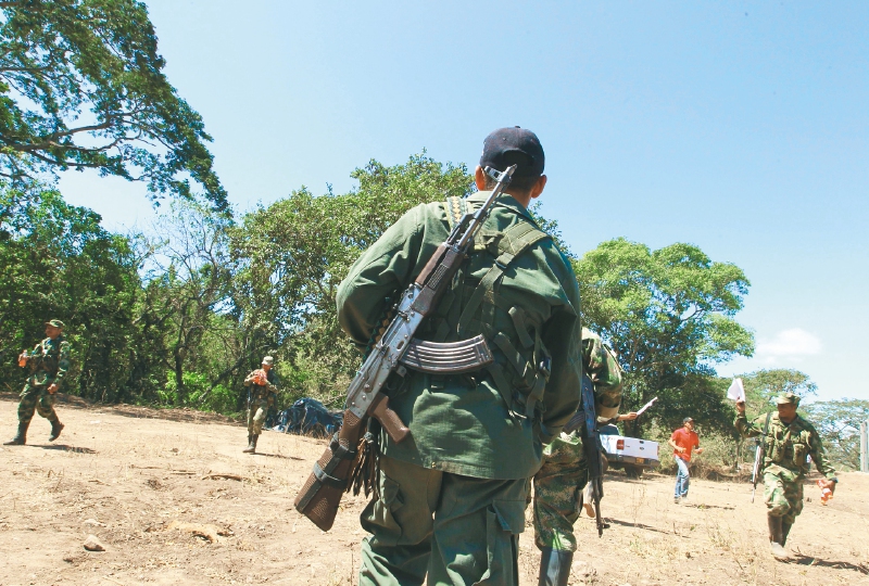 «La violencia no puede ser la respuesta a los retos de Colombia»: Unión Europea