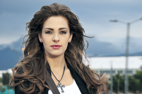 Michelle Rouillard va a reinar en las tardes del canal Caracol
