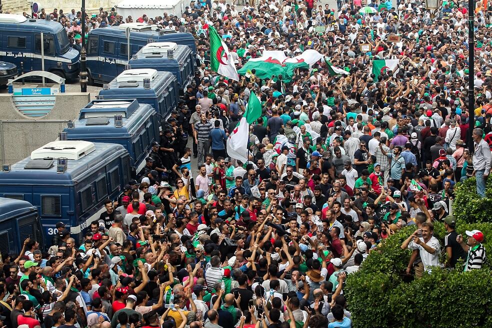 ¿Por qué llevan ocho meses protestando los estudiantes en Argelia?