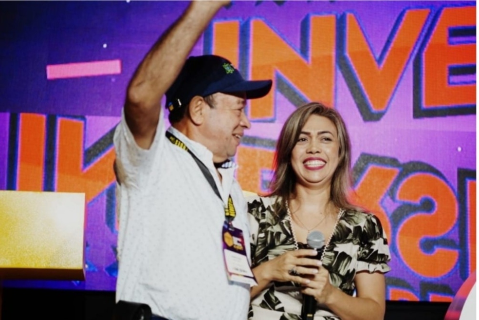 Senefelder Tobo y su hija, Sandra Tobo.