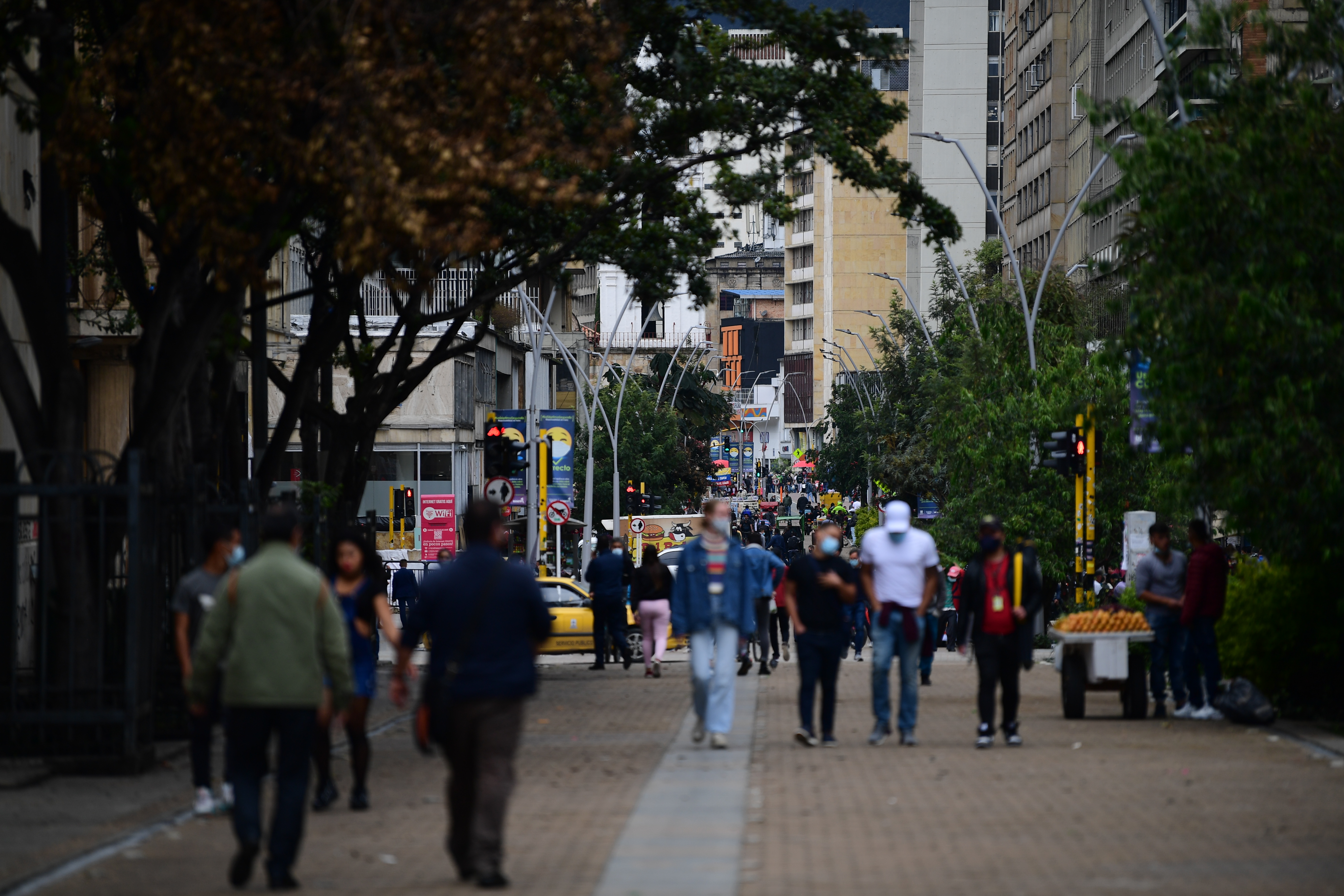 Personas que crecen en entornos urbanos se orientan menos, según estudio
