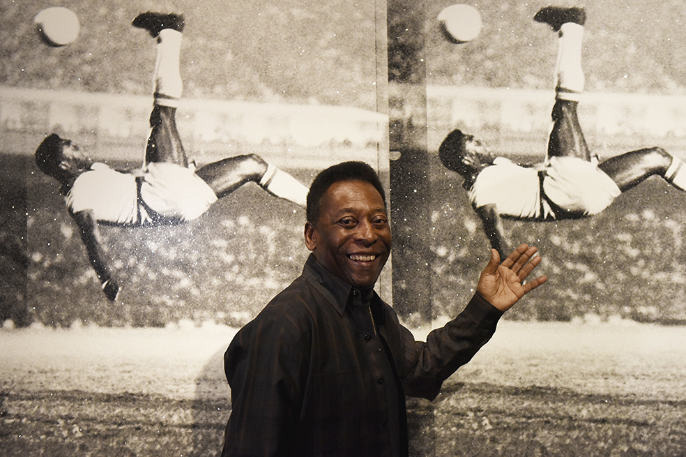 Así cambió físicamente el exjugador de fútbol Pelé con el paso de los años. ‘El rey’ murió batallando contra un cáncer de colon.