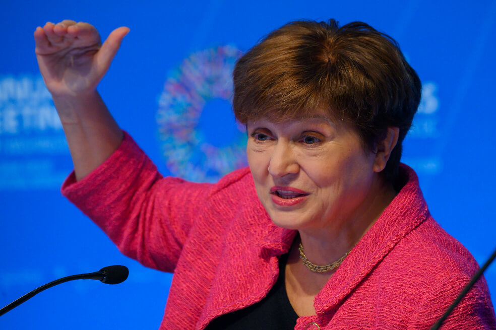 Directora del FMI dice que no tiene intención de reducir ayuda a Colombia