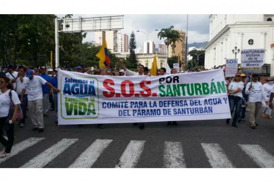Masiva participación en marcha por la defensa de Santurbán en Santander