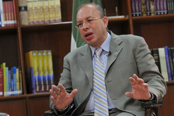 Archivan investigación disciplinaria en contra del registrador Carlos A. Sánchez