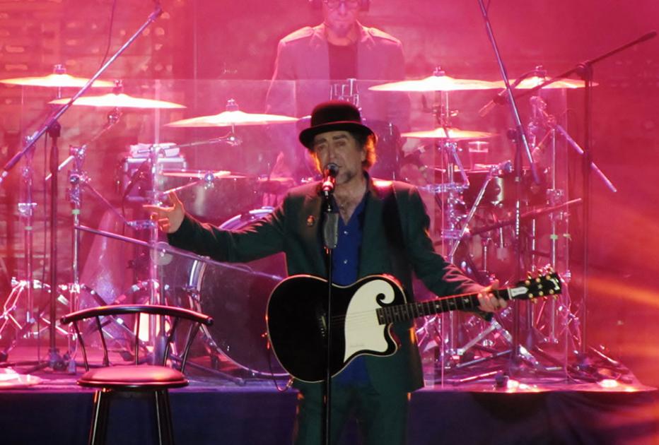 Joaquín Sabina inicia gira por Latinoamérica