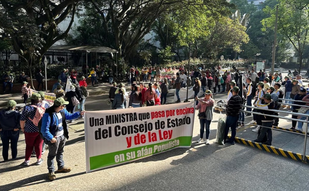 Mineros de Santander completan una semana en desobediencia civil, ¿qué ocurre?