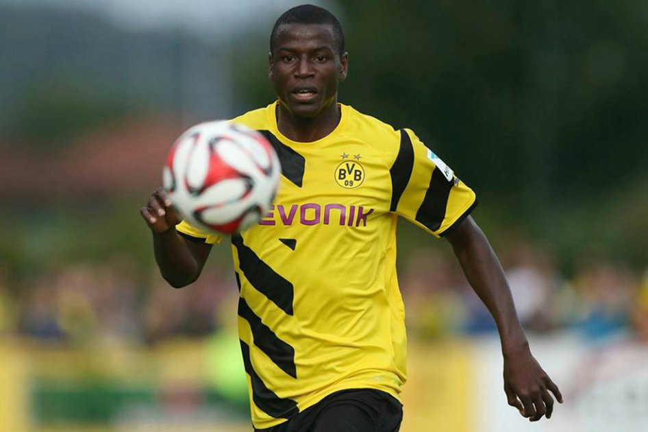Adrián Ramos volvió a jugar con el Borussia Dortmund