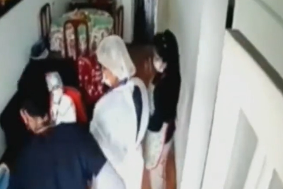 ¡Cuidado! Ladrones se hacen pasar por enfermeros para robar casas en Bogotá