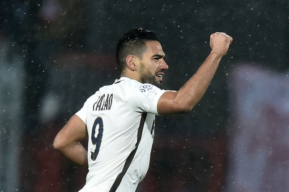 Falcao abrió el marcador para el Mónaco ante el Lorient. Foto: AFP