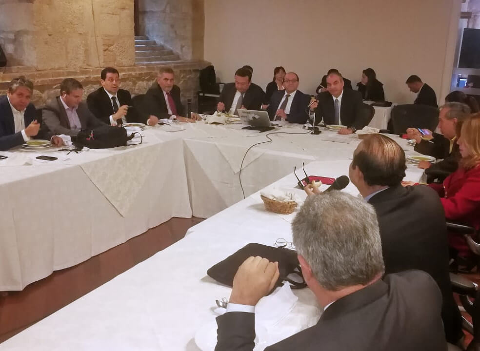 Piden aplazar asamblea nacional del Partido de la U