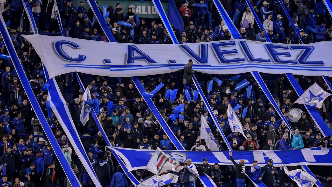 Cuatro jugadores en Argentina, separados de su club por presunta violación a una mujer