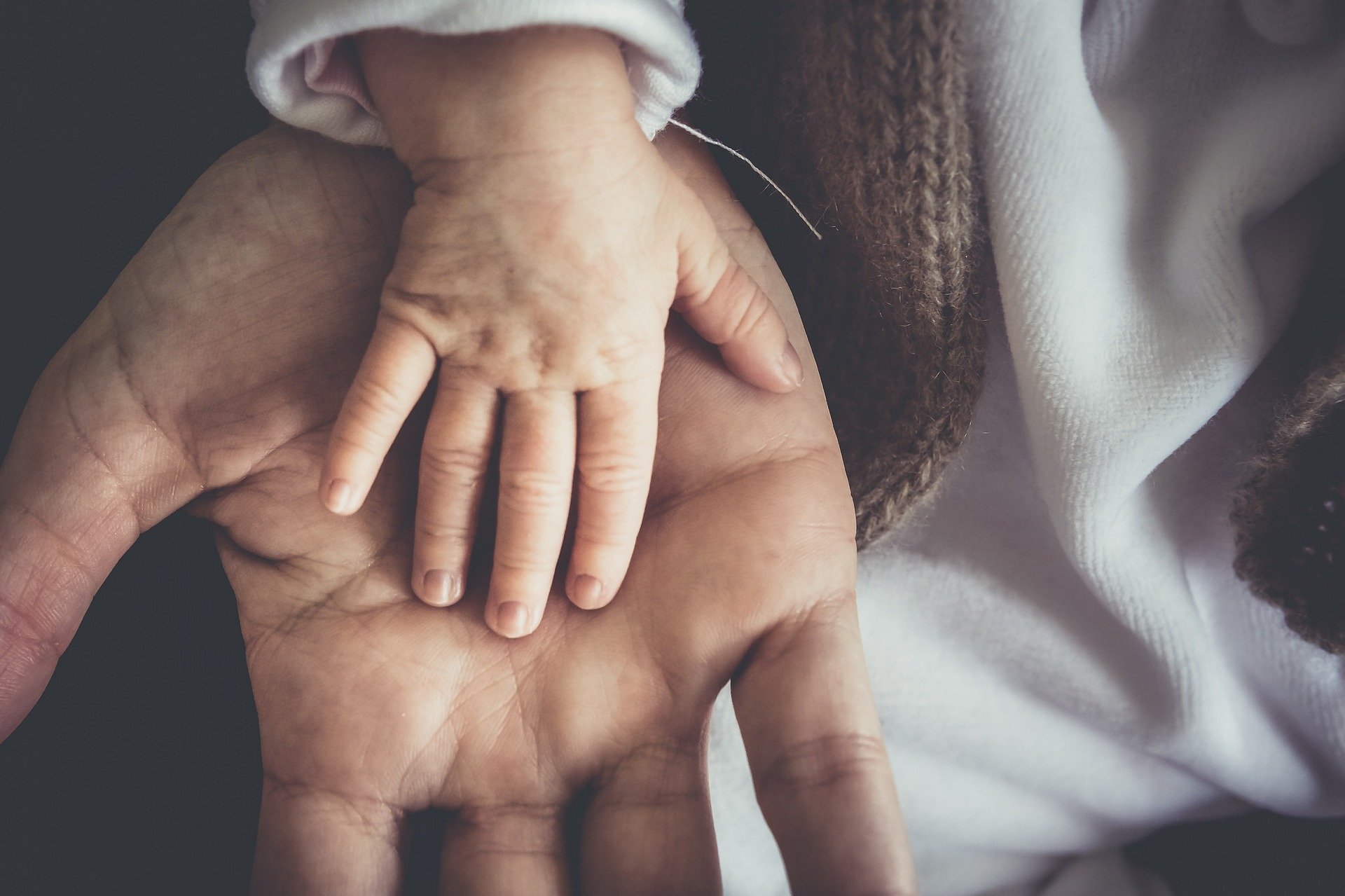 Buscan a bebé de nueve meses con desnutrición aguda en Apartadó; padre no permitió remisión