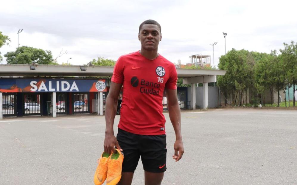 Efmamjjasond González firmó contrato con San Lorenzo