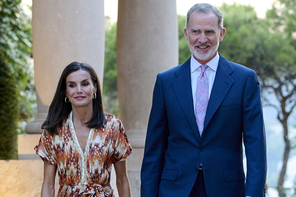 ¿El rey Felipe expulsó a su suegra de palacio por infidelidad de la reina Letizia?