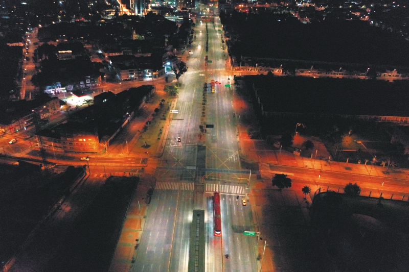 Bogotá tendrá toque de queda nocturno y continuará con cuarentena los fines de semana