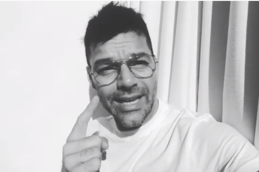 Actores y cantantes latinos expresan su rechazo al acoso sexual