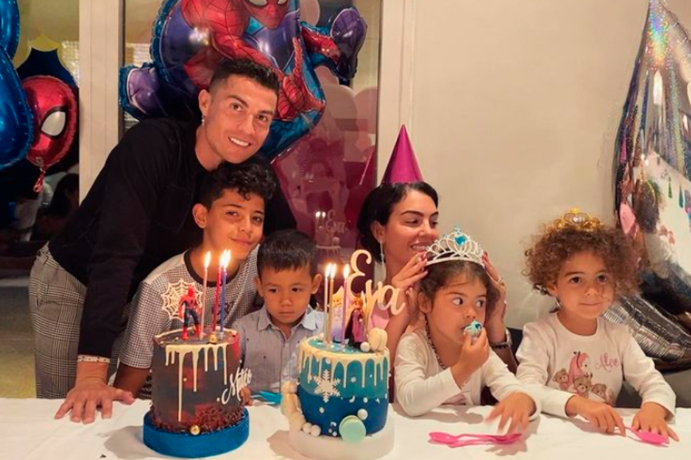 Cristiano Ronaldo y Georgina Rodríguez presentan a su hija recién nacida