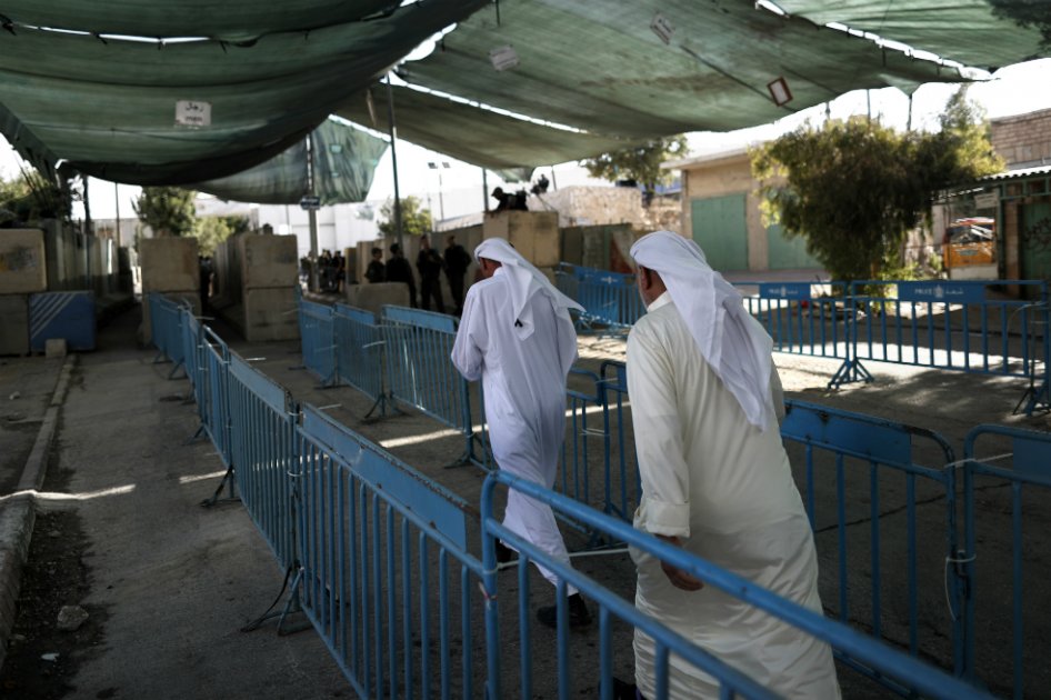 Israel autorizó entrada a Jerusalén de palestinos, a pesar del cierre a Gaza y Cisjordania