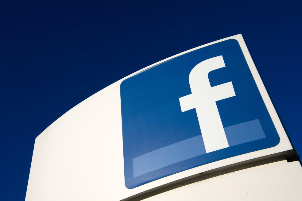 Demandan a Facebook por favorecer a extranjeros sobre trabajadores de EE. UU.